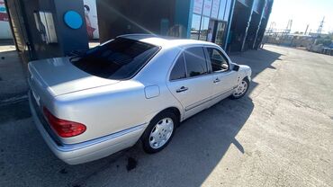 мерседес 210 салон: Mercedes-Benz E-Class: 1996 г., 2.8 л, Механика, Бензин, Седан
