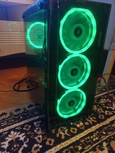 Masaüstü kompüterlər və iş stansiyaları: Oyun ucun ideal ve cox quclu komp i5 8 nesil RX 570 128 SSD 500HDD — 2