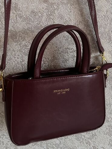 Çantalar: Çanta dəsti, Prada — 16