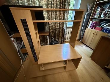 компьютерный стоо: Тумба и подставка для телевизора, Б/у, Напольная, ЛДСП, Самовывоз — 1