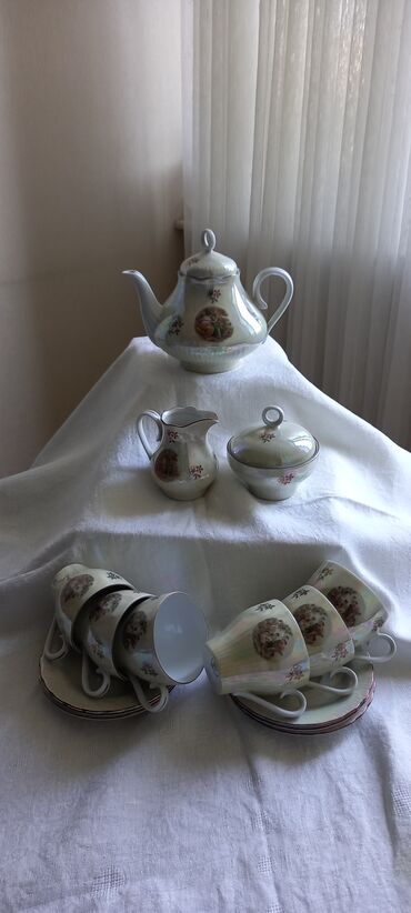 Nahar dəstləri və servizlər: Nahar dəsti, Farfor, Madonna, 38 nəfərlik, Almaniya — 9