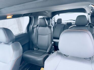 Toyota: Toyota Sienna: 2022 г., 2.5 л, Автомат, Гибрид, Минивэн — 7