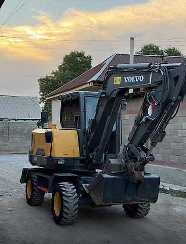гидроцикл водный: Экскаватор, Volvo, 2018 г., Колесный — 6