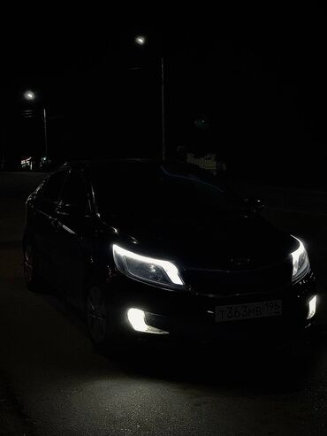 Kia: Kia Rio: 2013 г., 1.6 л, Механика, Бензин — 12