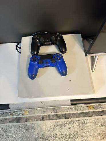msi gf65 thin: PlayStation 4 pro прошитый (серый/белый корпус) с двумя беспроводными — 1