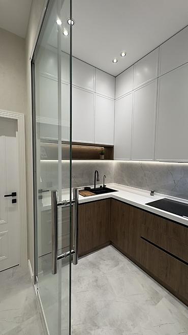 tibbi numayende: Tibb Universitetinin yanında — "Elegant Residence"də 2 otaqlı premium — 7