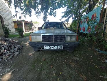 Nəqliyyat: Mercedes-Benz 190: 2.2 l. | 1984 il | Sedan
