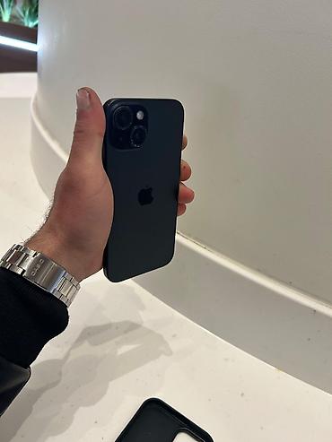 Apple iPhone: IPhone 15, Qara — 3