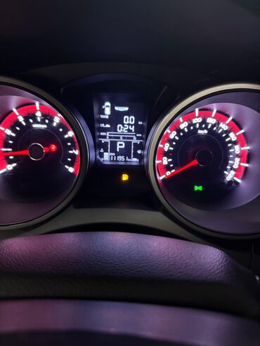 Ssangyong: Ssangyong : 2019 г., 1.6 л, Автомат, Бензин, Кроссовер — 12