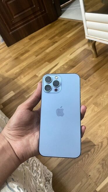 Ножи: IPhone 13 Pro, Sierra Blue