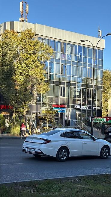 блокиратор парковочного места: Сдаю Офис целиком: Колл-центр, IT-компания, Фотостудия, 30 м², В бизнес центре, С ремонтом, Первая линия — 1