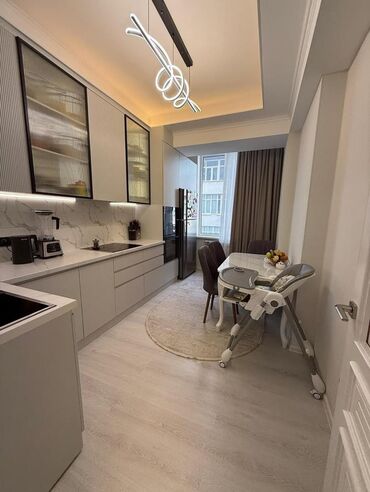 Продажа квартир: 3 комнаты, 88 м², Элитка, 3 этаж, Дизайнерский ремонт — 4