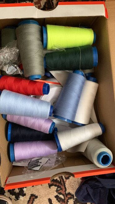 швейная машина baoyu: Продаю последние нитки 12штук