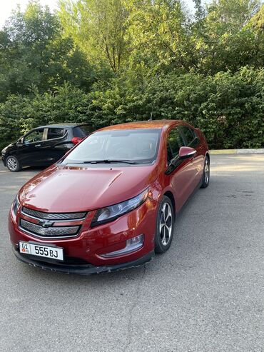 резина 15 с: Chevrolet Volt: 2014 г., 1.4 л, Автоматические, Электромобиль, Седан