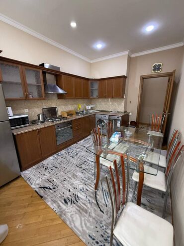Uzunmüddətli kirayə mənzillər: Tarqovıda 3 otaqlı 10 cu mərtəbə yeni tikili kirayə verilir. 1600 AZN -da lalafo.az — 3 Uzunmüddətli kirayə mənzillər: Tarqovıda 3 otaqlı 10 cu mərtəbə yeni tikili kirayə verilir. 1600 AZN — 3