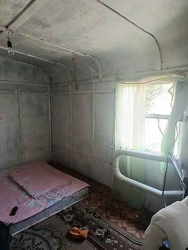 продажа гараж: Передвижной жилой вагончик - Три боковых окна с деревянными рамами — 10