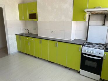 стол для растяжки спины: 2 комнаты, 70 м², Элитка, 8 этаж, Евроремонт
