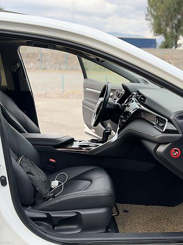 byd e6: Toyota Camry: 2019 г., 2.5 л, Вариатор, Гибрид, Седан — 7