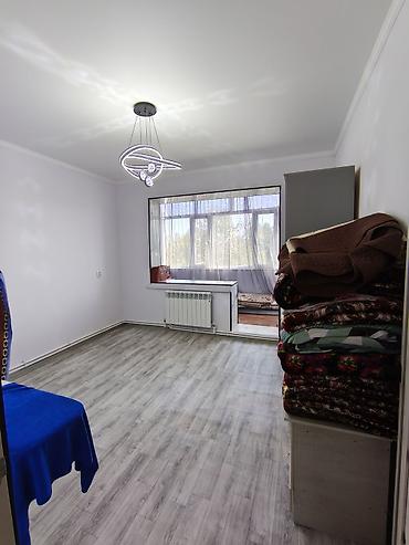 2квартира район политех: Продается светлая 2‑комнатная квартира с отдельной кухней. Планировка — 7