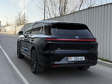 Lixiang: Lixiang L8: 2025 г., Гибрид, Кроссовер — 7