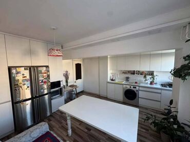 манас квартиры: 3 комнаты, 75 м², Индивидуалка, 8 этаж, Косметический ремонт