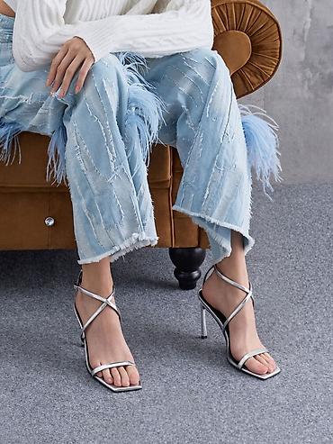 Basanoşka və səndəllər: Charles&Keith, Ölçü: 36, rəng - Gümüşü, Yeni — 4