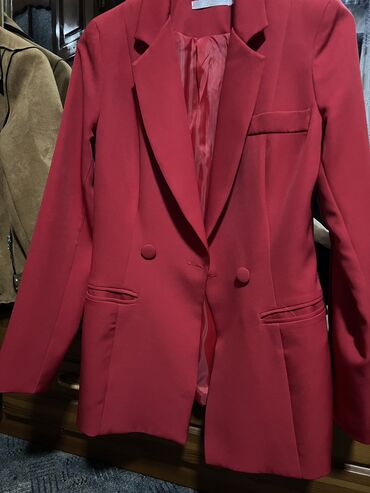 красный пиджак: Пиджак, S (EU 36), M (EU 38)