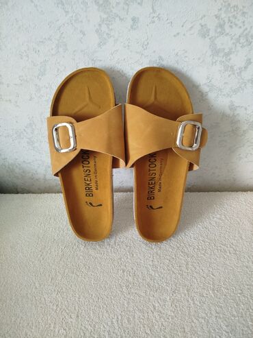 Босоножки, сандалии, шлепанцы: Босоножки, 39, Birkenstock, Новый, цвет - Желтый, Самовывоз