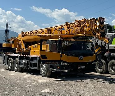 Автокран, XCMG, 2018 г., от 30 м