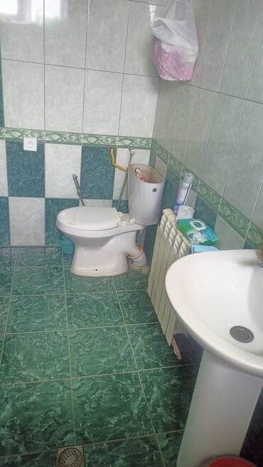 Həyət evləri və villaların satışı: 4 otaqlı, 150 kv. m, Kredit yoxdur, Orta təmir -da lalafo.az — 2 Həyət evləri və villaların satışı: 4 otaqlı, 150 kv. m, Kredit yoxdur, Orta təmir — 2