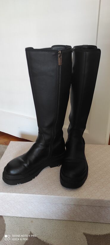 stradivarijus cizme: High boots, Liu Jo, 39