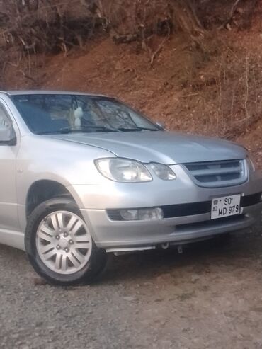 бампер на гольф 2: Mitsubishi Airtek: 0.2 l | 2002 il 2222 km Universal