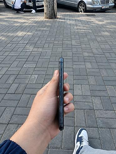 iphone 113: IPhone 11 Pro, Б/у, 256 ГБ, Графит, Чехол, 100 % — 8