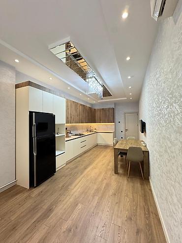 ev menzil: 2 otaqlı, Yeni tikili, 135 kv. m — 6