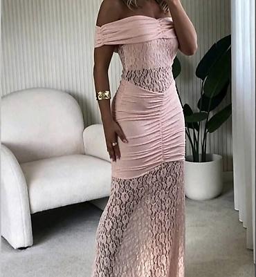 versace mindjuse: Elegantna ženska dugahaljina sa golim ramenim. - Kroj: pripijena — 2