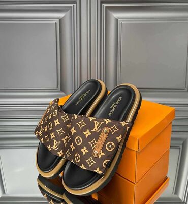 Papuče: Louis Vuitton — 7