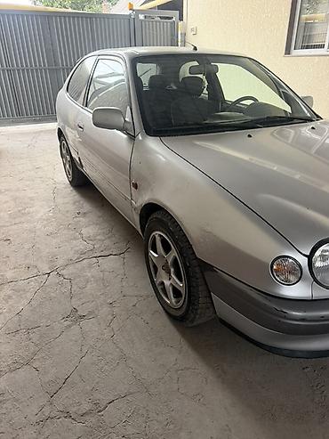 Toyota: Toyota Corolla: 1999 г., 1.3 л, Автомат, Бензин, Хэтчбэк — 4