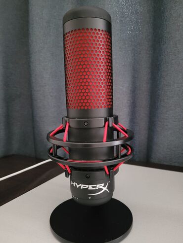 Mikrofonlar: Yeni Simli Mikrofon HyperX, Ünvandan götürmə
