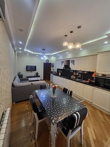 rahat əmlak: 3 otaqlı, Yeni tikili, 115 kv. m — 2