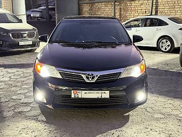 Toyota Camry: 2012 г., 2.5 л, Бензин, Седан
