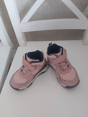 Uşaq ayaqqabıları: Qız üçün, 23 — 3