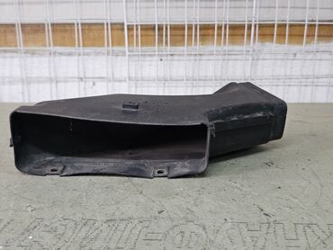 Трубки, патрубки, шланги: Патрубок Audi 2000 г., Б/у, Оригинал, Германия — 3