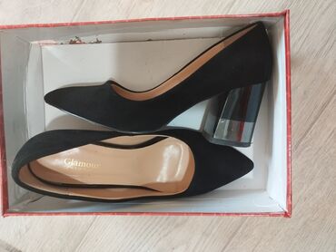 женская обувь больших размеров: Туфли 36, цвет - Черный