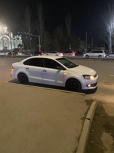 Volkswagen: Volkswagen Polo: 2013 г., 1.6 л, Механика, Бензин, Седан — 17