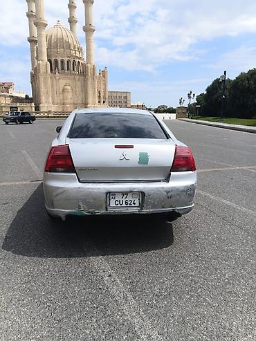 mini canta: Mitsubishi Galant: 2.4 l | 2008 il Sedan — 2
