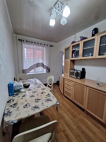 Продажа квартир: 3 комнаты, 72 м², Индивидуалка, 3 этаж — 2