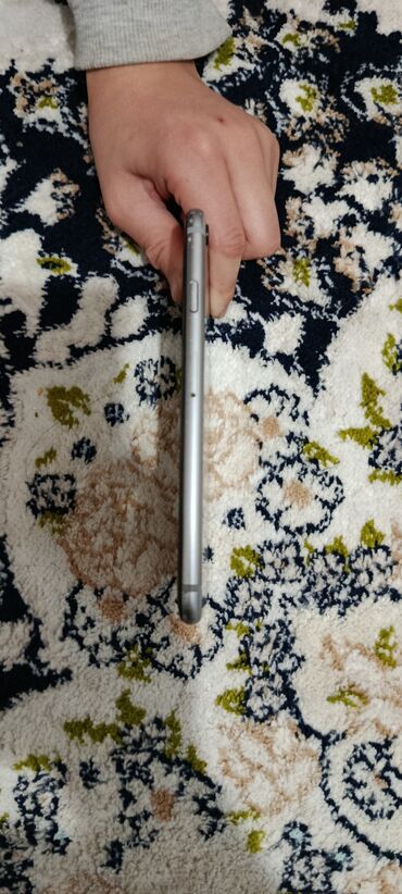 Apple iPhone: IPhone 6, Б/у, 32 ГБ, Серебристый, Зарядное устройство, Защитное стекло, Чехол, 100 % — 7