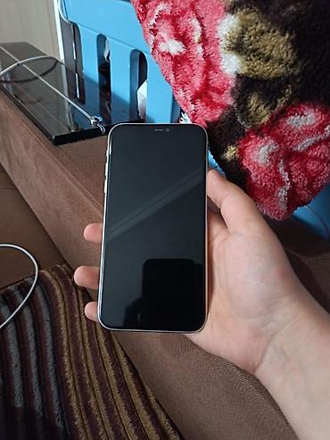 iphone 11 dubayski: IPhone 11, 128 GB, White Titanium, Simsiz şarj, Face ID — 3