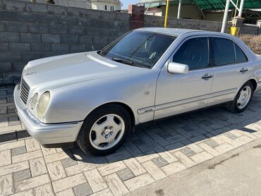 Mercedes-Benz: Mercedes-Benz E-Class: 1997 г., 3.2 л, Автомат, Бензин, Седан