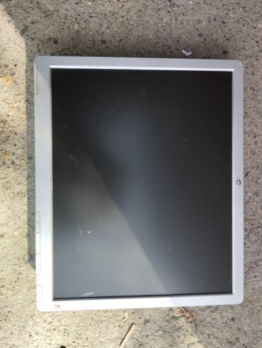 купить большой монитор бу: Монитор, HP, Колдонулган, LED, 18" - 19"